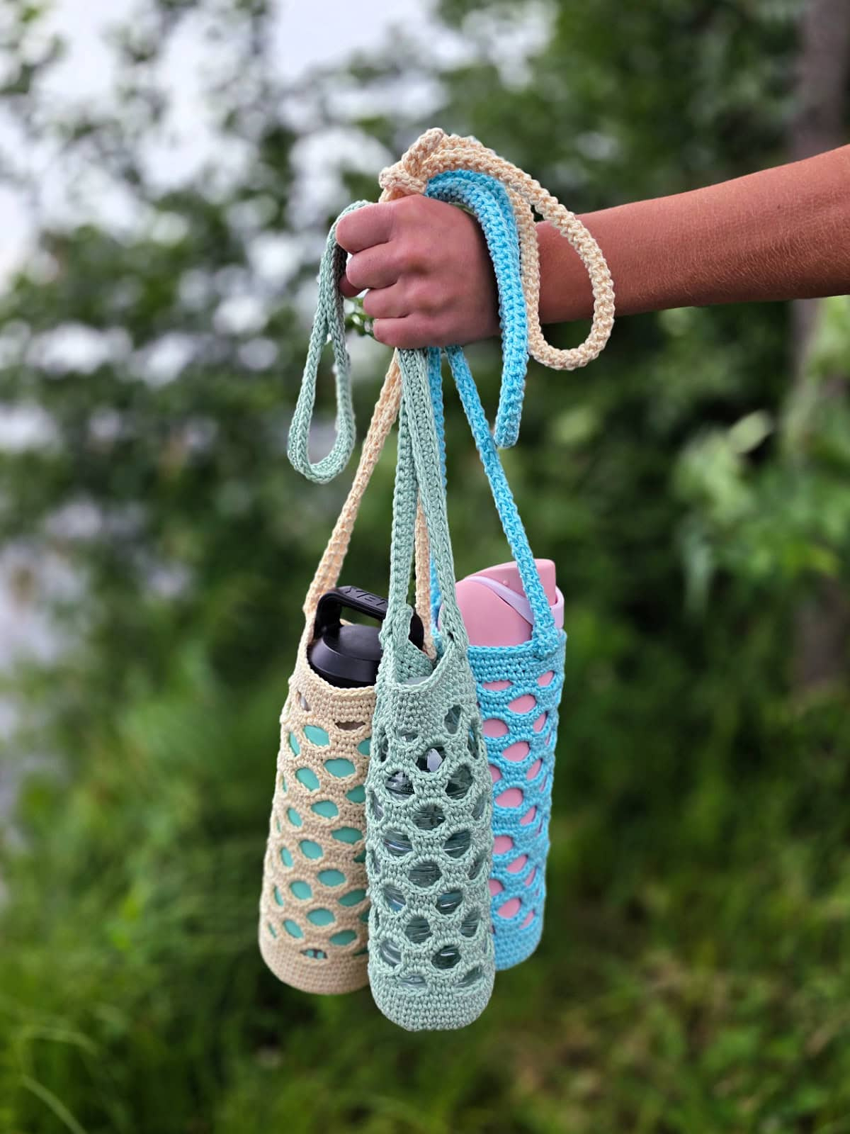 Ocean Reef Crochet Water Bottle Holder Pattern - A Crocheted inside FREE Printable Crochet Water Bottle Holder Pattern